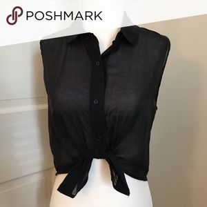 Chiffon American Apparel sleeveless button-up top